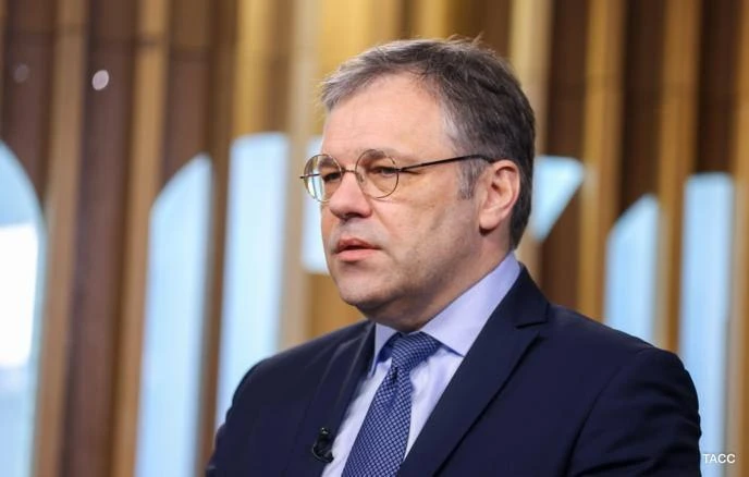❗️Готовиться к долгосрочным боевым действиям призвали в МИД РФ

Об этом заявил посол по особым поруч