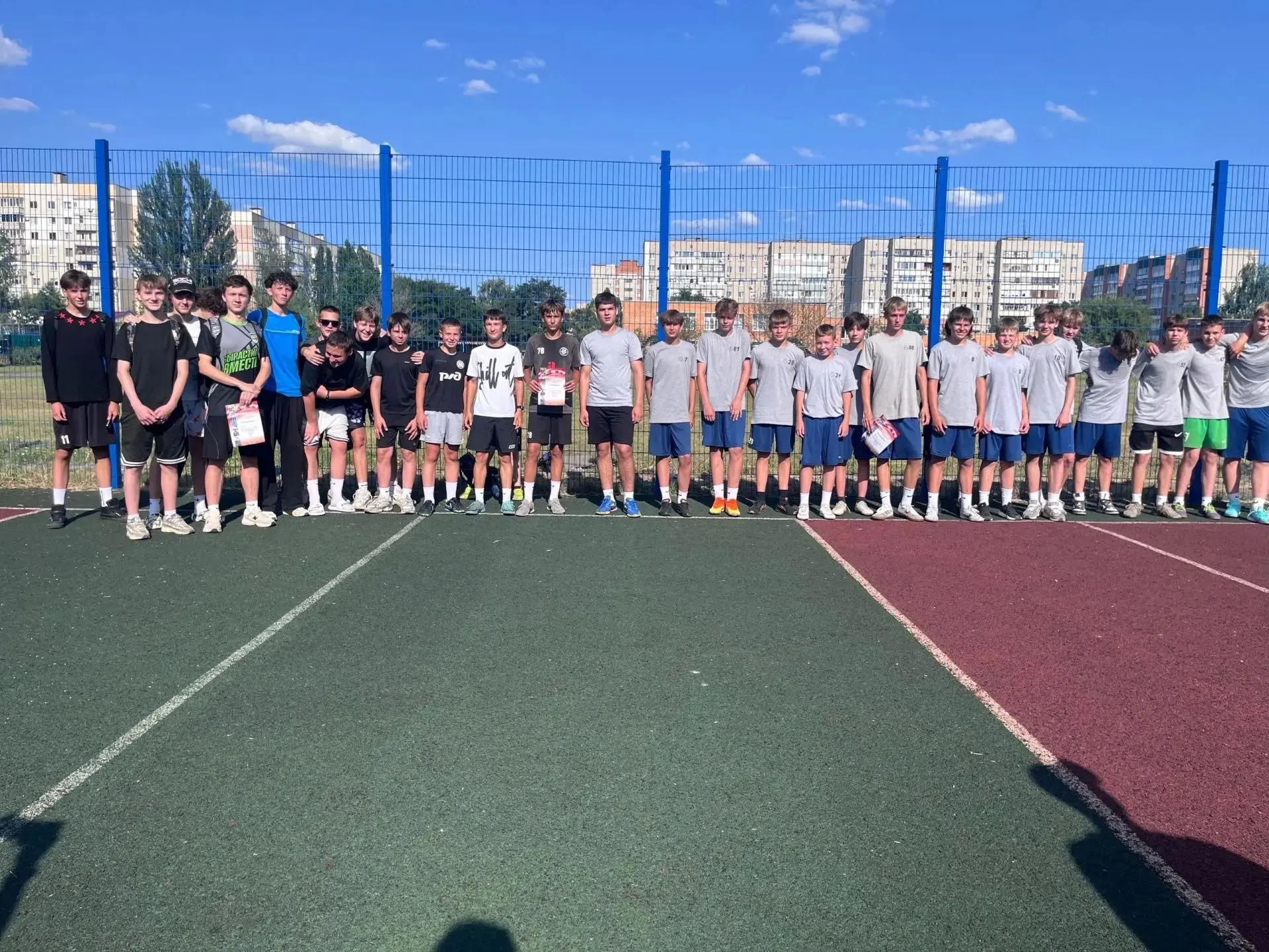 🔹8 июля 2026 года на спортивной площадке образовательного учреждения №77 прошли соревнования по фут