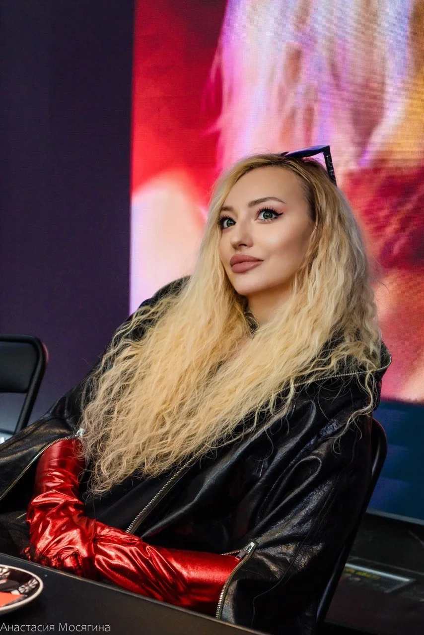 КсЮ, с 8 марта! 🌸