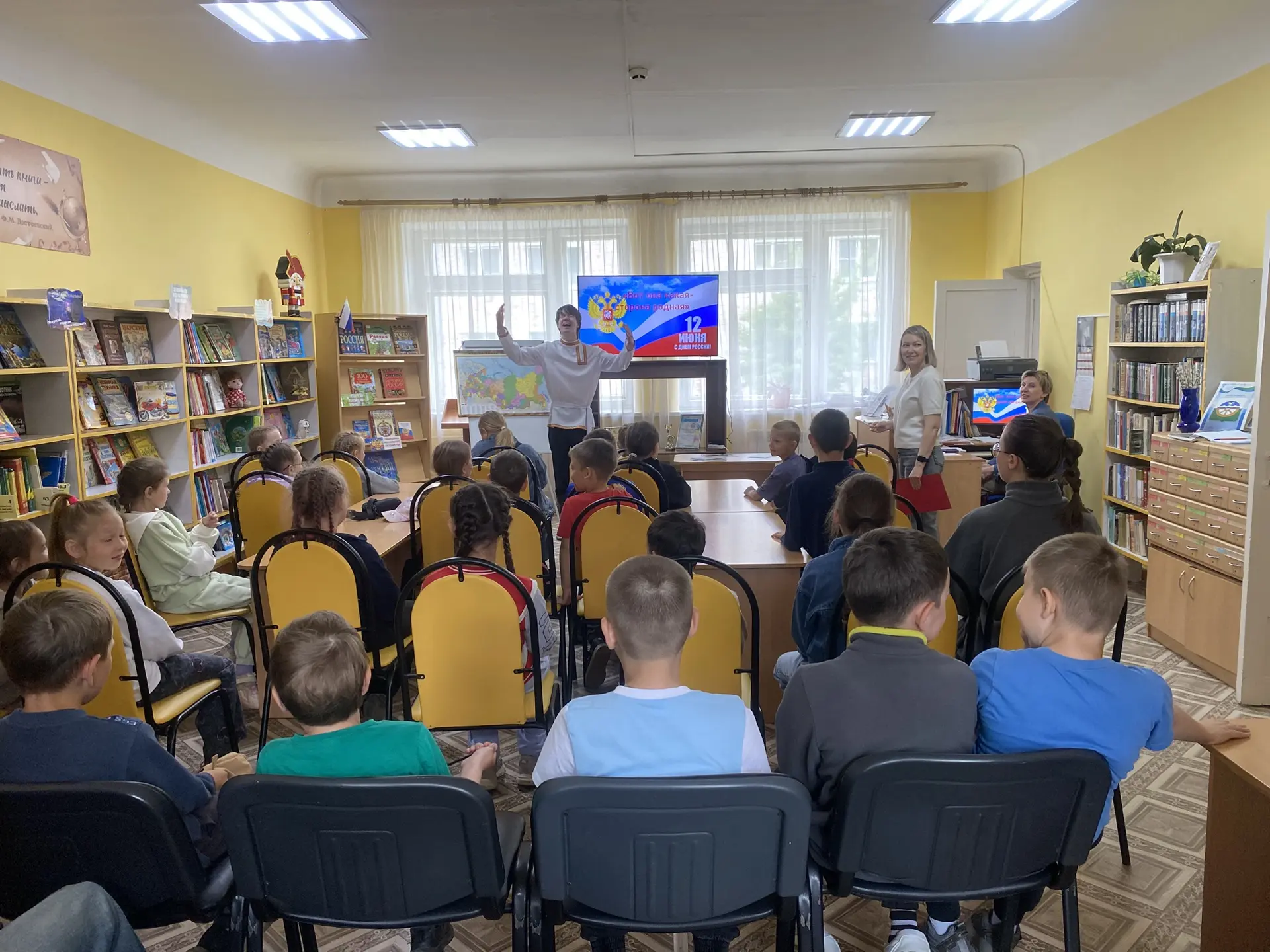 В преддверии праздничного события для групп детей летних площадок школы /1 и /2 в Доме ...