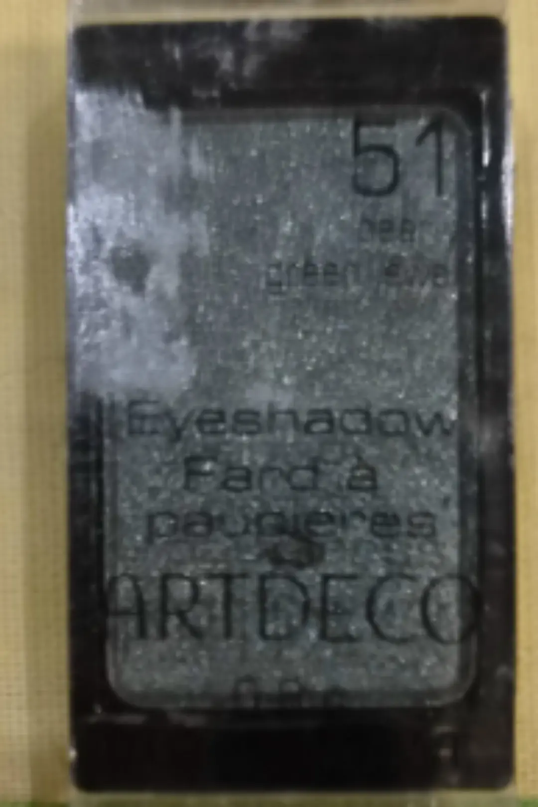 Отдам даром тени Аrtdeco N°51 ( темно-зеленые, немного с блеском). Ст.м. Чертановская, ...