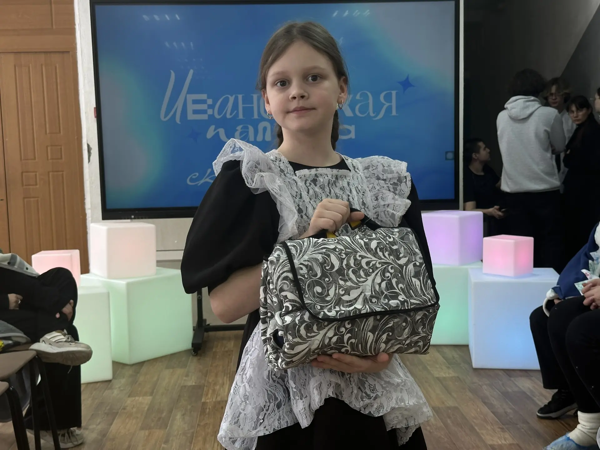 🎨 Яркий конкурс «Ивановская палитра 2026» в нашей школе!  📅 24 февраля наша школа стала площадкой дл
