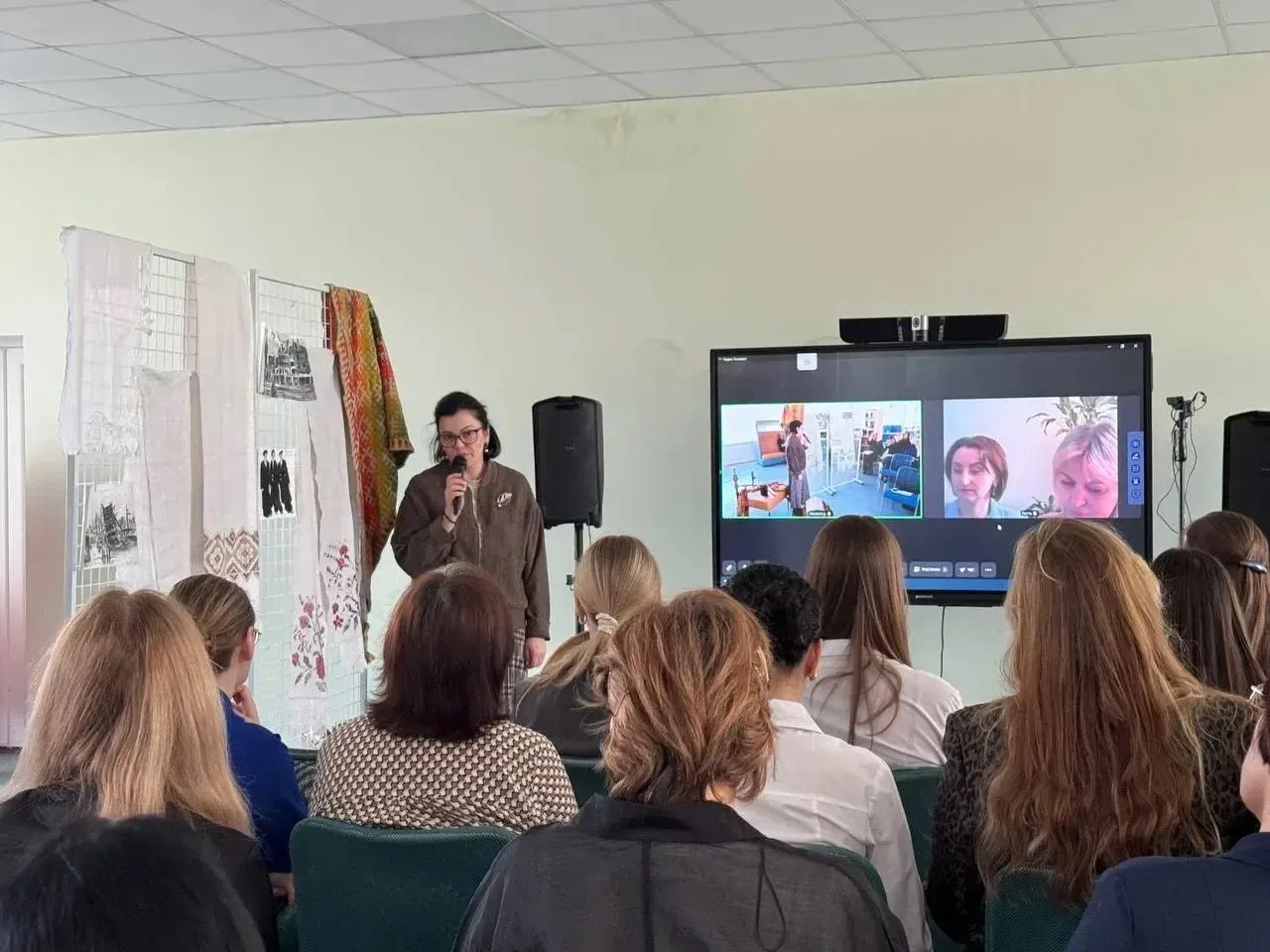 🙌В гимназии № 40 им. Ю.А. Гагарина представили исследовательский проект «Калининградская область: эт