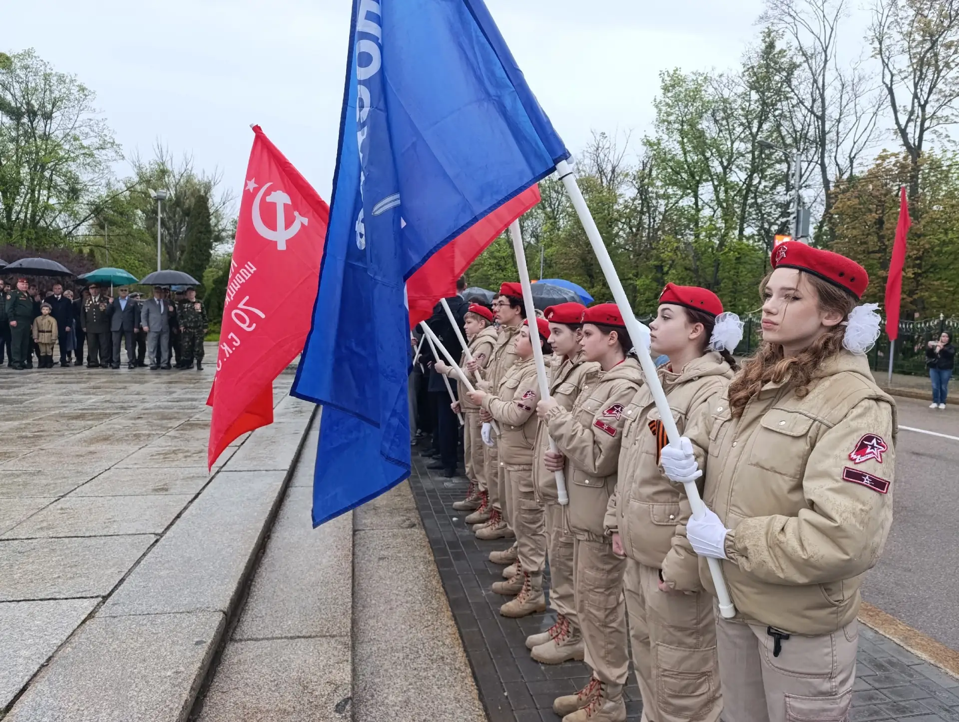 6 мая юнармейцы отряда «Парус» приняли участие в автопробеге по местам Боевой Славы, в честь 81-й го