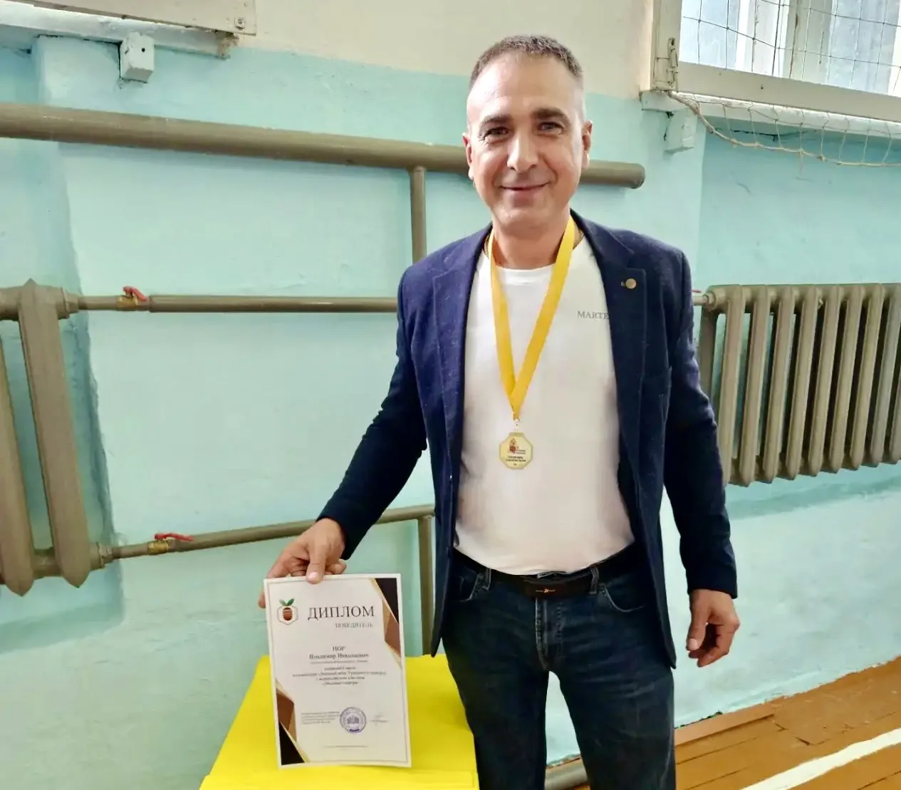 🍯 На фестивале пчеловодства и апитерапии "Мёд - всему голова" в Екатеринбурге наградил...