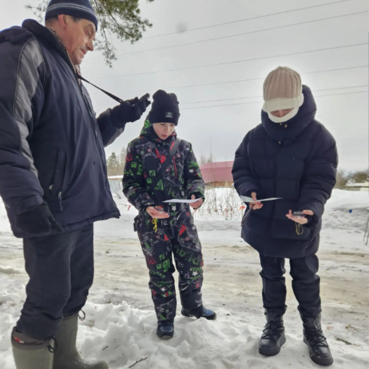 ❄️Пока многие в выходной день прятались по домам с горячим чаем, наши  спортсмены-ориентировщики вме