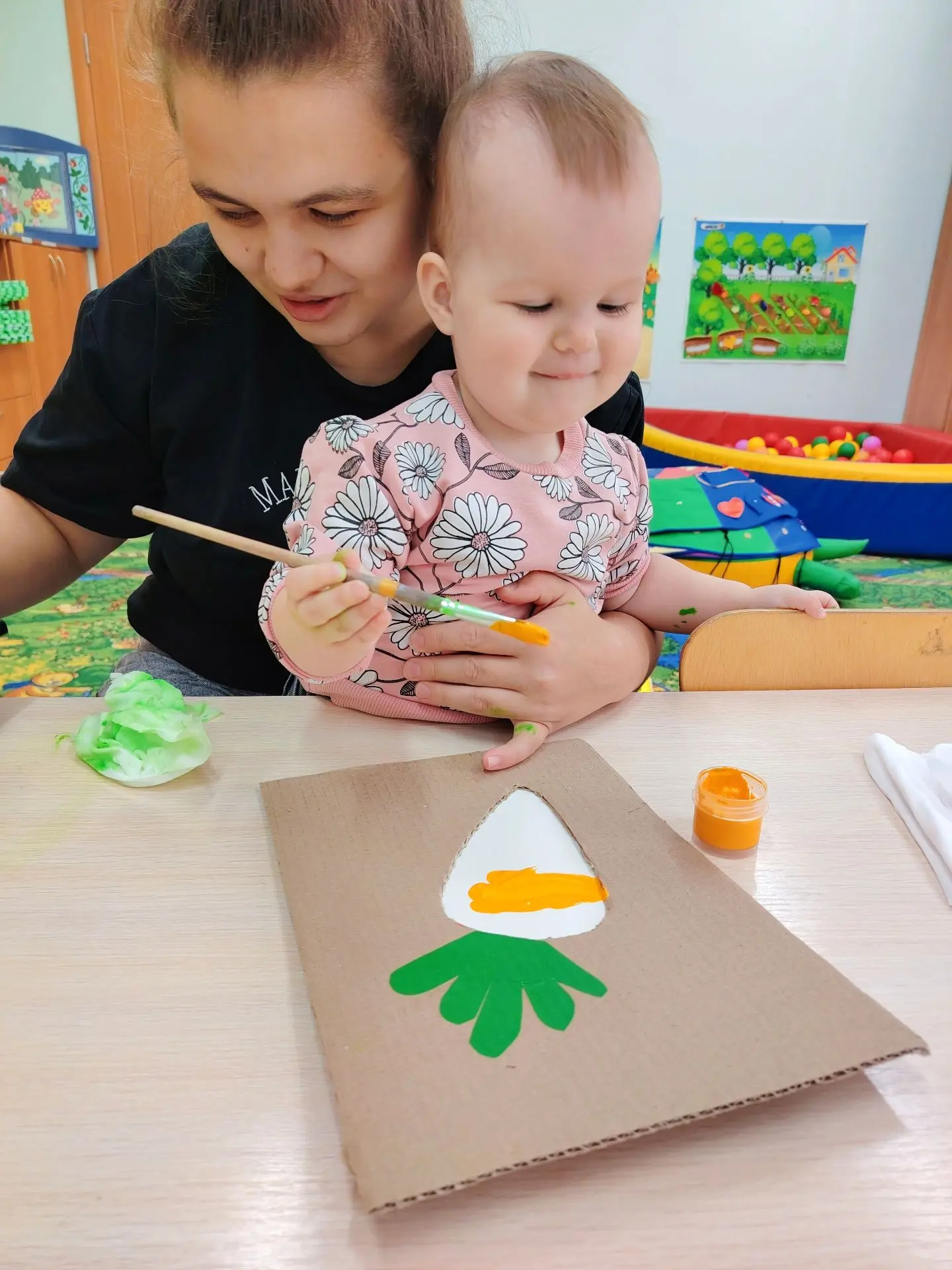 🌟Занятие по раннему развитию: учимся держать кисточку!