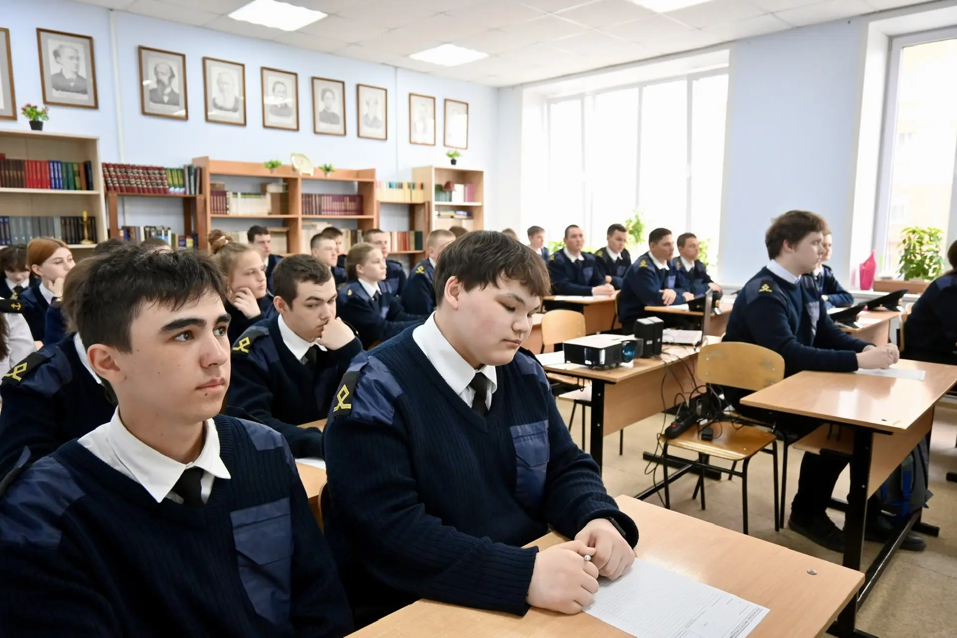 ✍️ В ИМРФ имени Героя Советского Союза М.П. Девятаева – КФ ФГБОУ ВО «ВГУВТ» прошла ежегодная образов