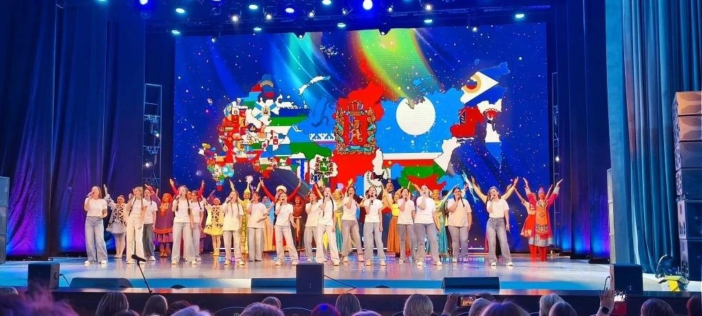 4 марта педагоги и родители нашей школы были участниками 11 форума "Женщины Приангарья". Тема этого 