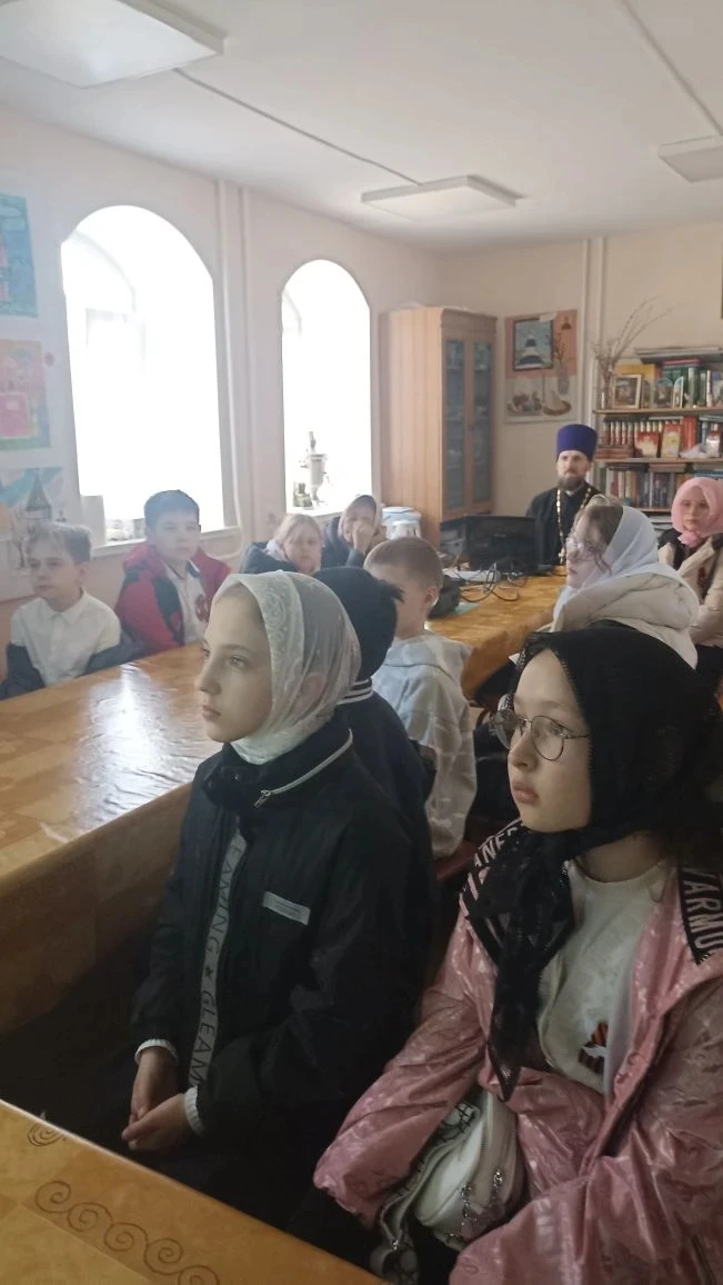 Сегодня учащиеся 4Б класса в рамках изучения курса "Основы православной культуры", посе...