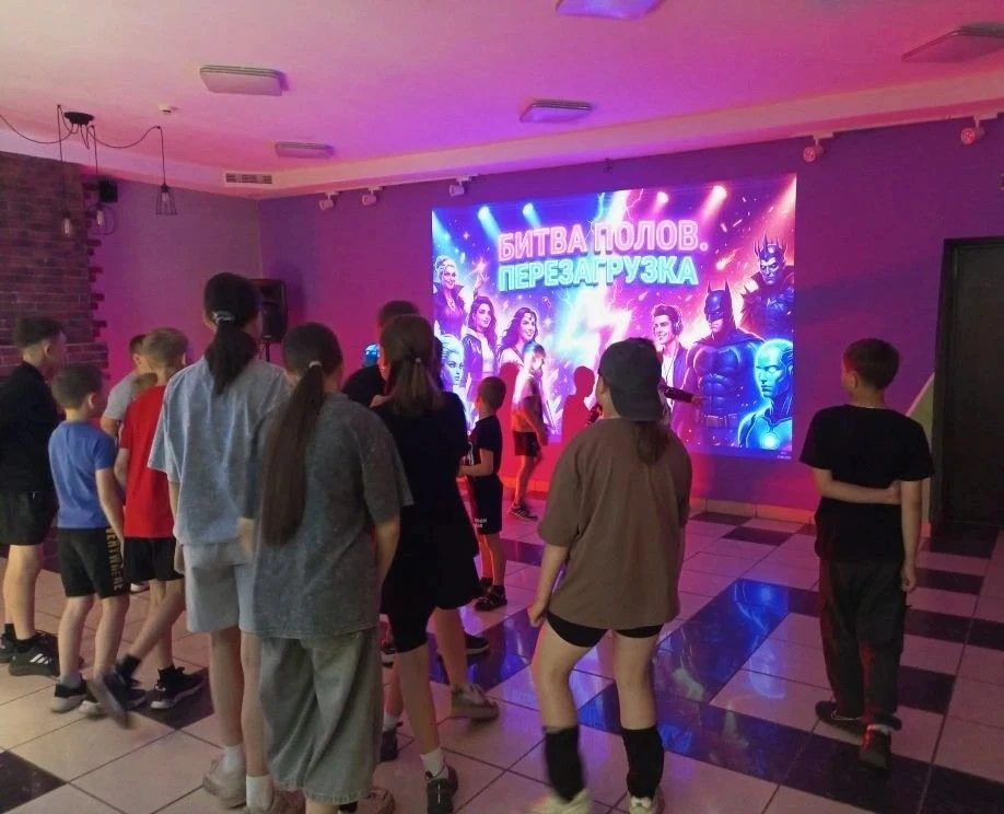 Каждый день в лагере «Альбатрос» наполнен яркими событиями и спортивным азартом! Дети участвовали в 