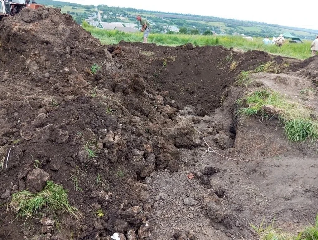 Шокирующая находка в Воронежской области: под улицей нашли останки 44 человек, включая ...