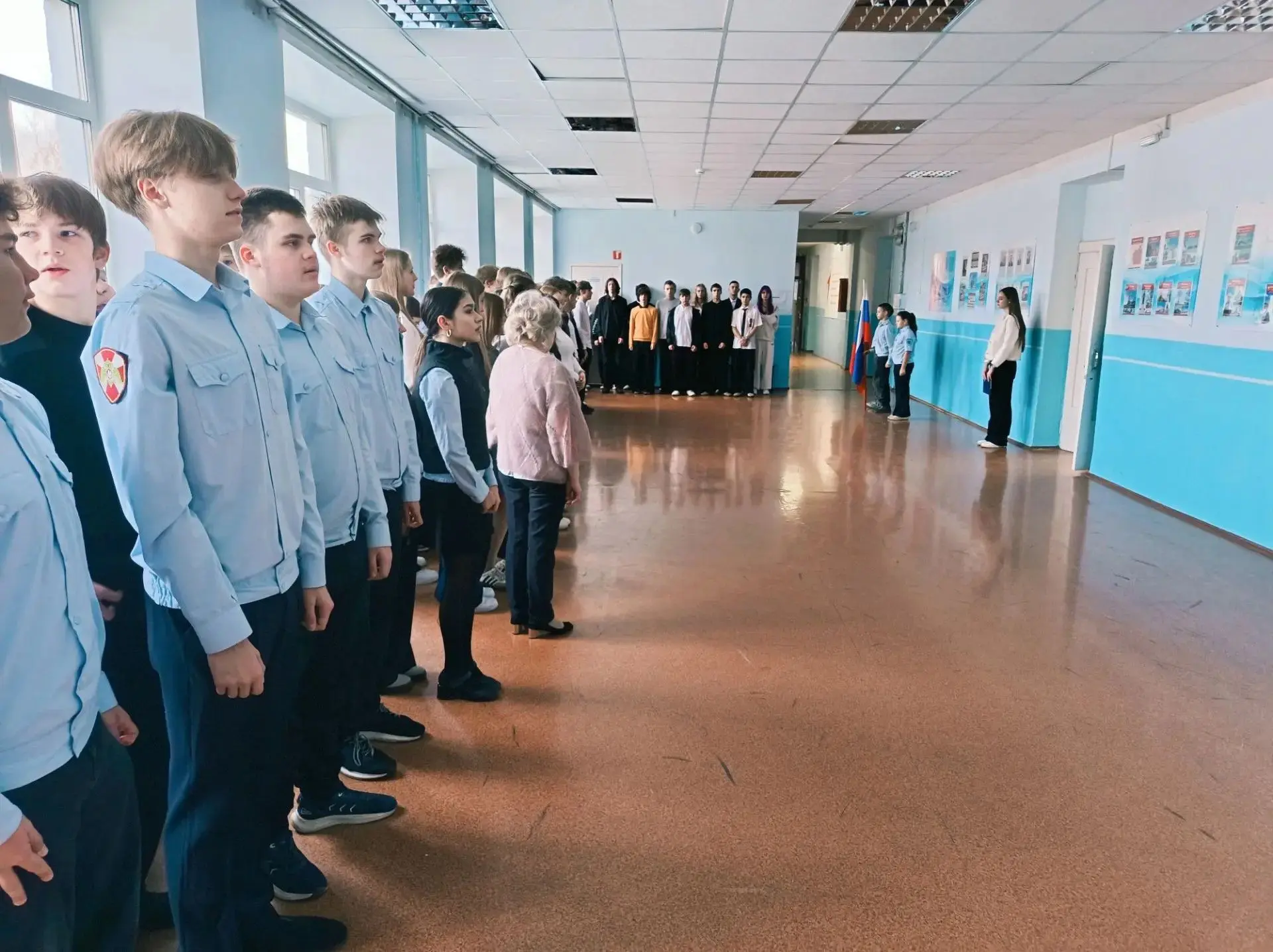 05.10.2026 года в МБОУ "СШ № 2" г. Иваново состоялась торжественная церемония выноса Го...