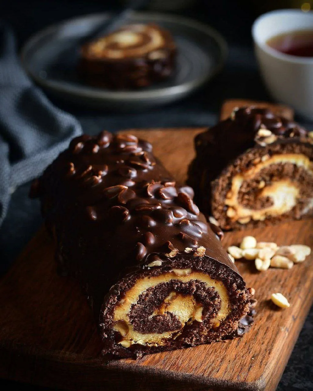 Рулет «Сникерс» 🍫🍯🥜