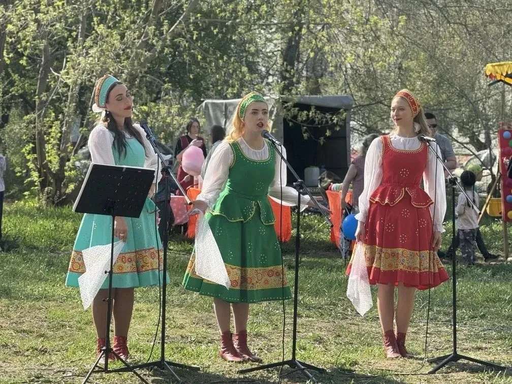 ✨️Жителей Кировского округа приглашают на праздничные мероприятия