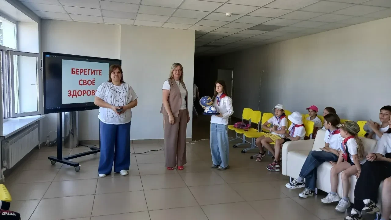 Знать, чтобы быть в безопасности: важные беседы в летних лагерях