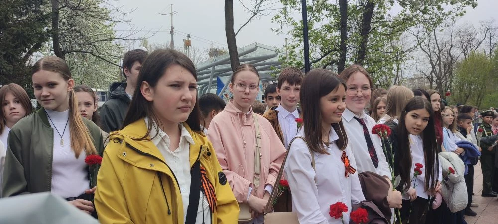 🌟   Сегодня 7 мая  наши школьники 7 А и 7 Г классов приняли участие в торжественном мероприятии в Па