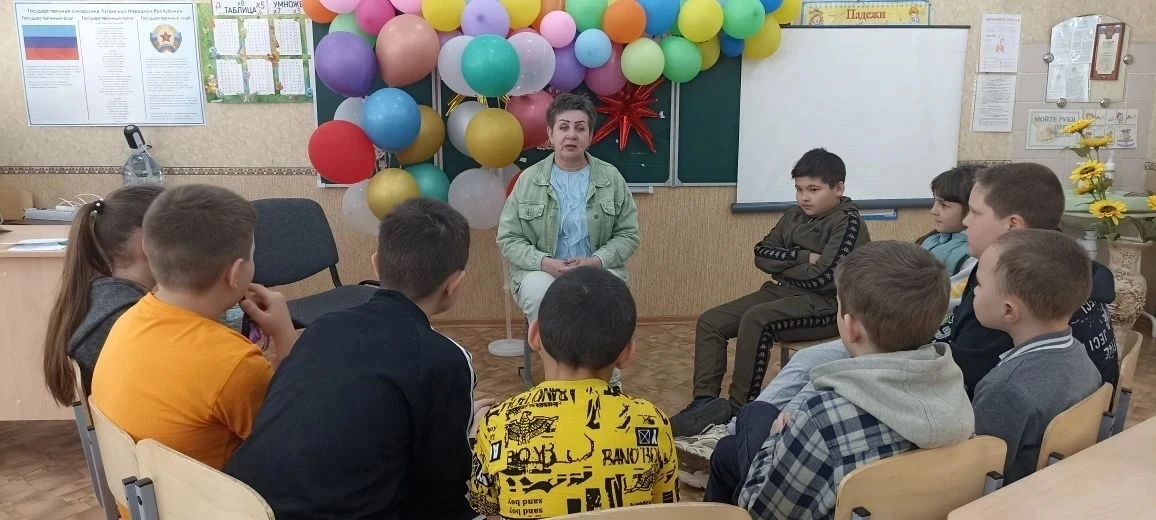 2 июня, на базе ГБОУ ЛНР "Кировская средняя школа №2" состоялся День открытия летнего п...