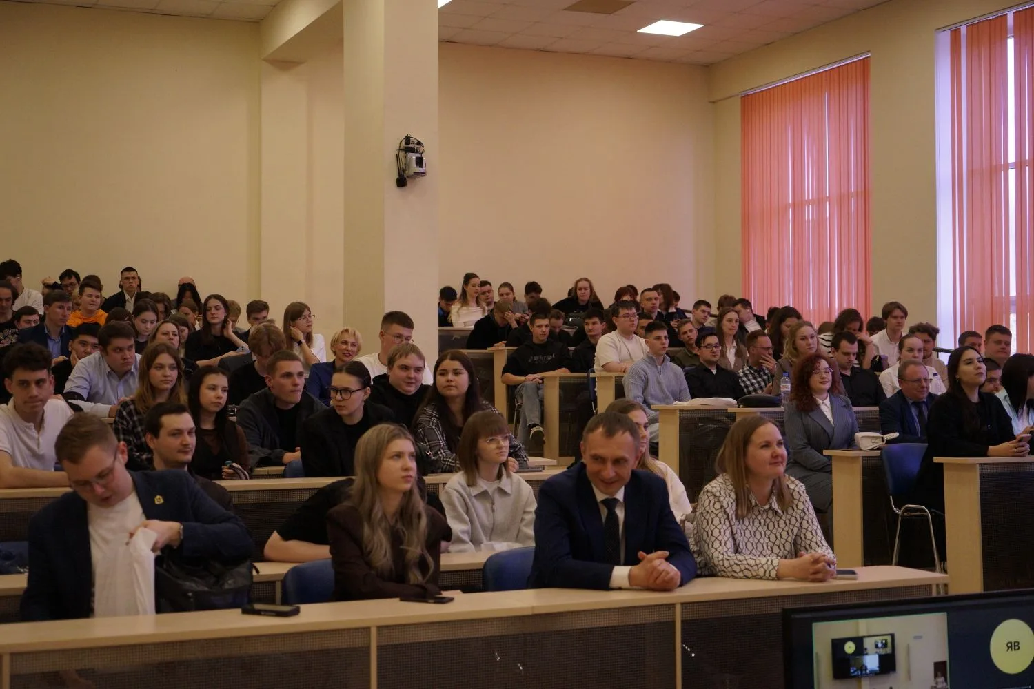 🔥 В ПривГУПС состоялось торжественное открытие Молодежного форума «Дни студенческой науки – 2026»!  