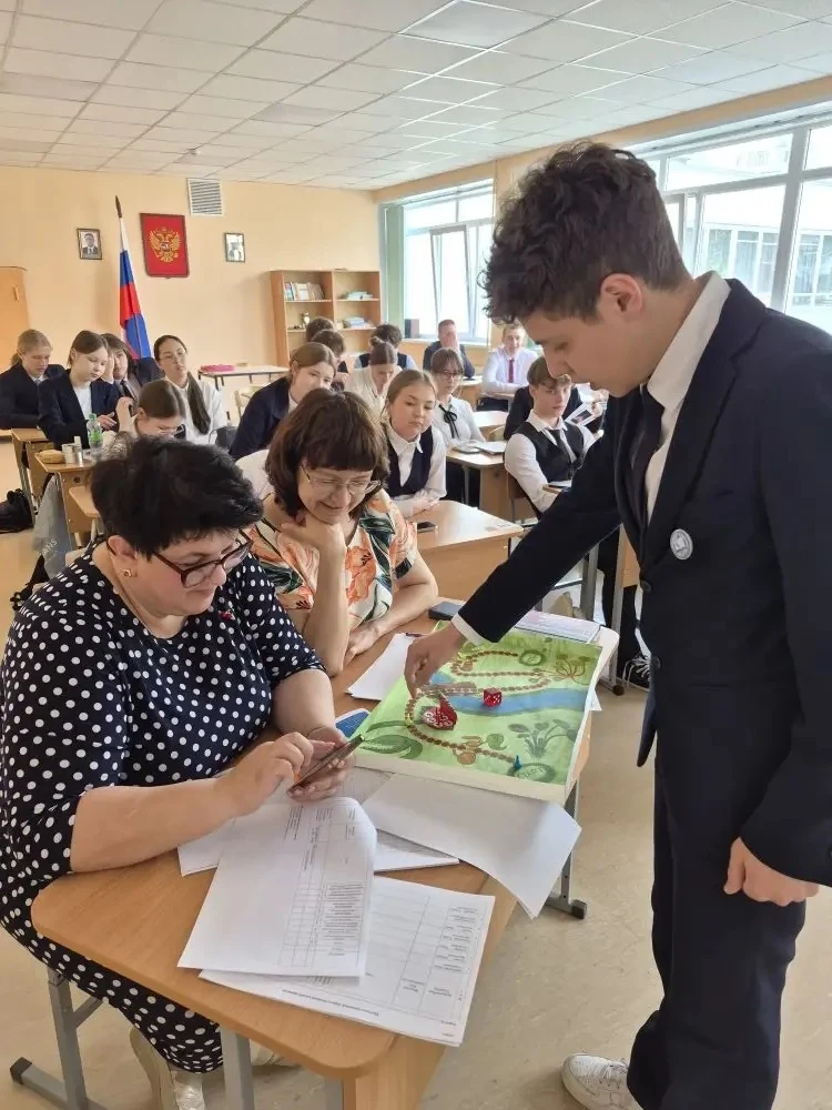 🎓 У учащихся 10-х классов  состоялась защита Индивидуальных проектов.  В этом учебном году индивидуа