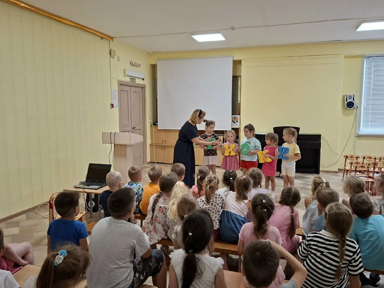 📚 Неделя в городской библиотеке №2 им. М.Е. Салтыкова-Щедрина прошла ярко и познавательно!

Участни