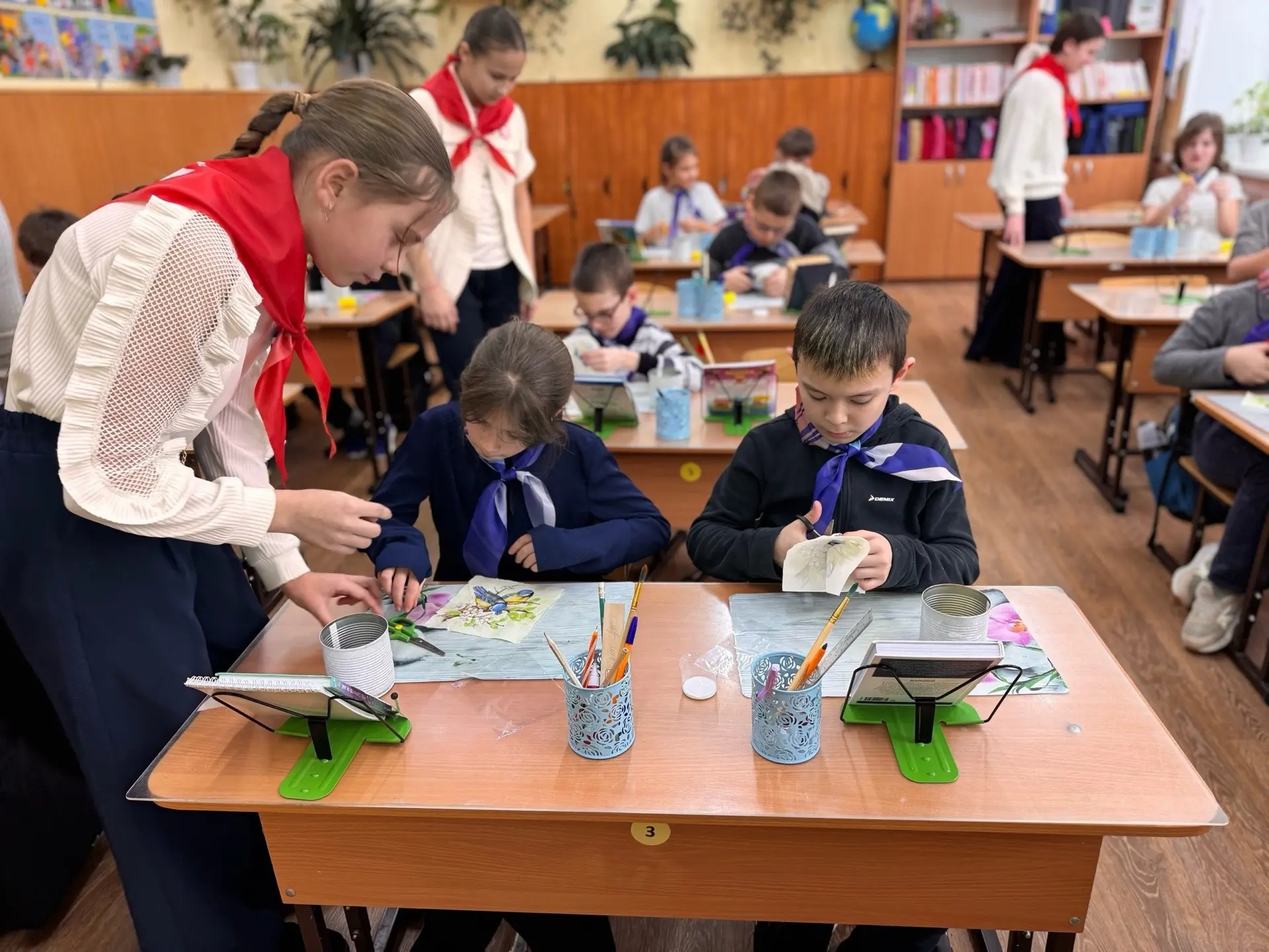 🌿 Знакомьтесь! Юннаты 6А – маленькие шаги для большой планеты!