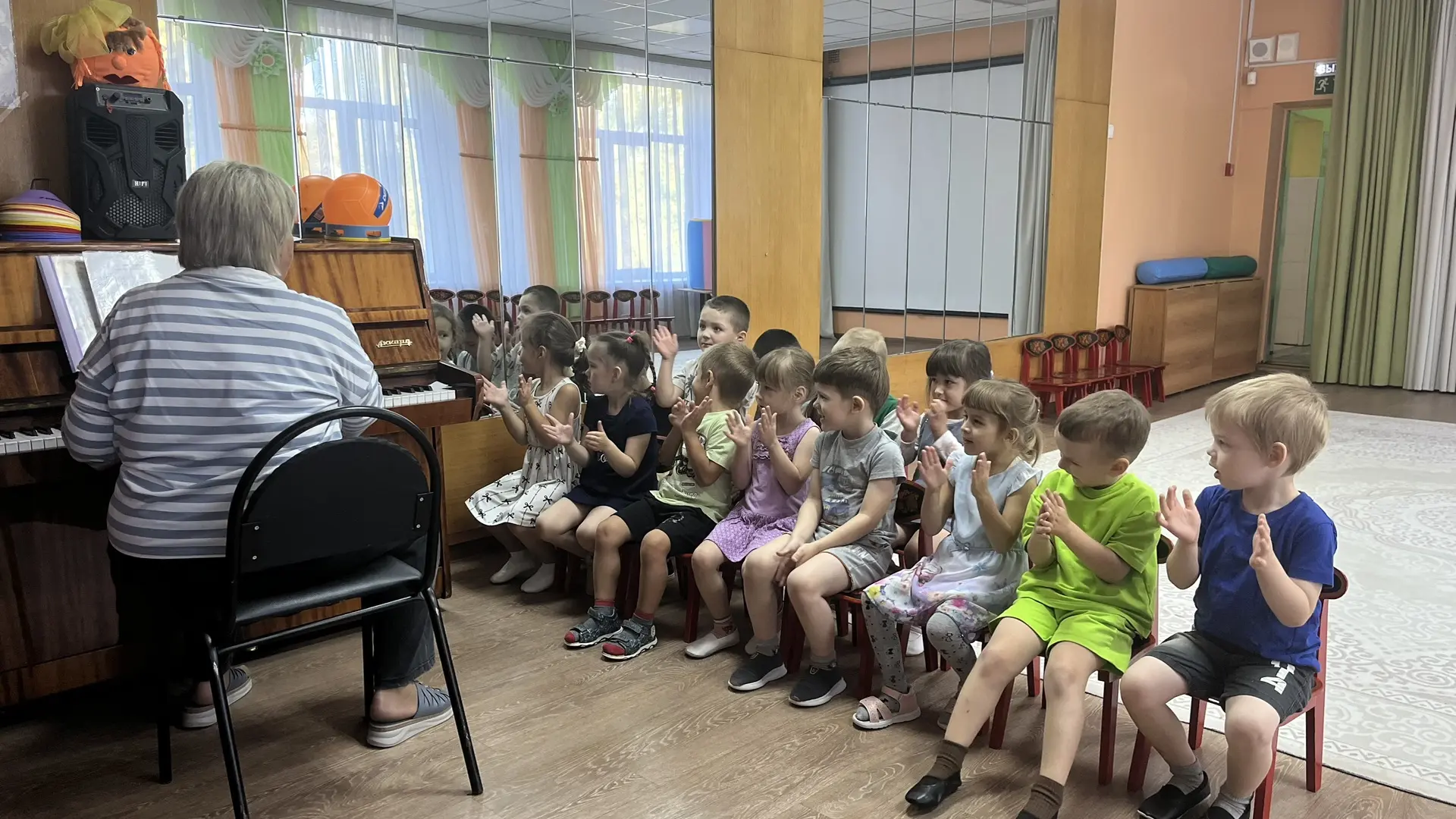 🎶 В группе «Семицветик» — музыка и танцы! 💃
