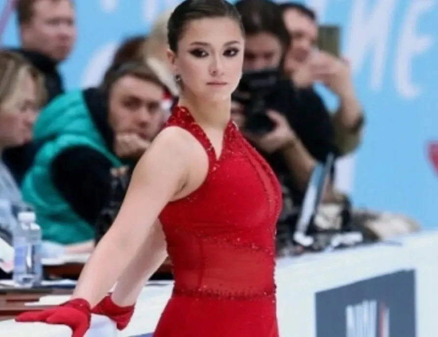 ⛸ Когда вес обсуждают громче проката  Камила Валиева одна из самых обсуждаемых фигуристок мира, олим