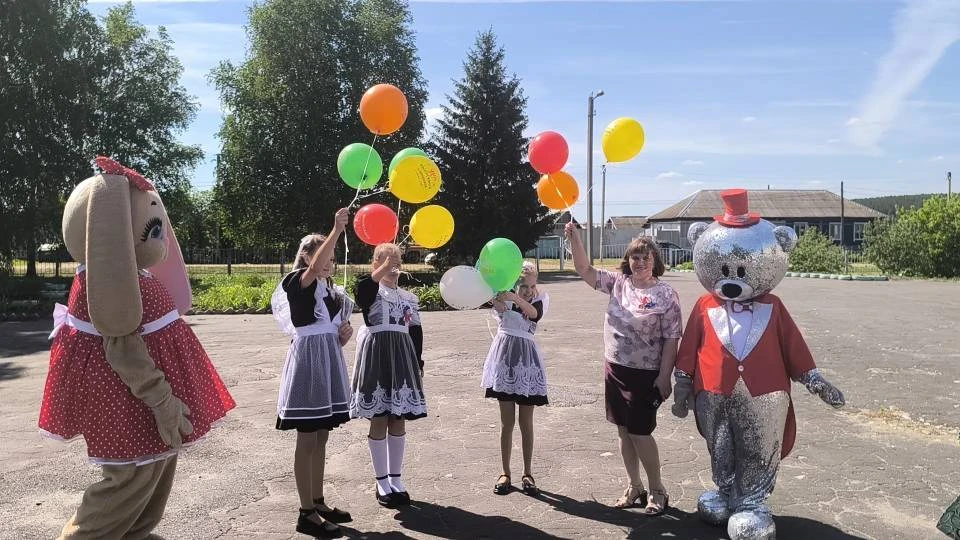 27 мая 2026 в нашей школе состоялся долгожданный праздник «Прощание с начальной школой»...