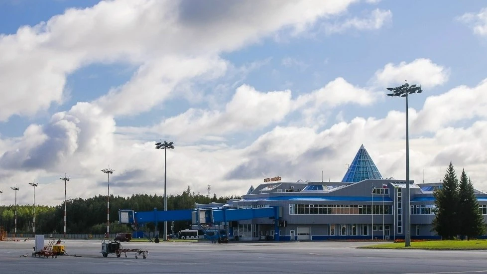 🚗 С 10 июля парковка возле аэропорта Ханты-Мансийска будет платной.

Не переживайте, первые 20 мину