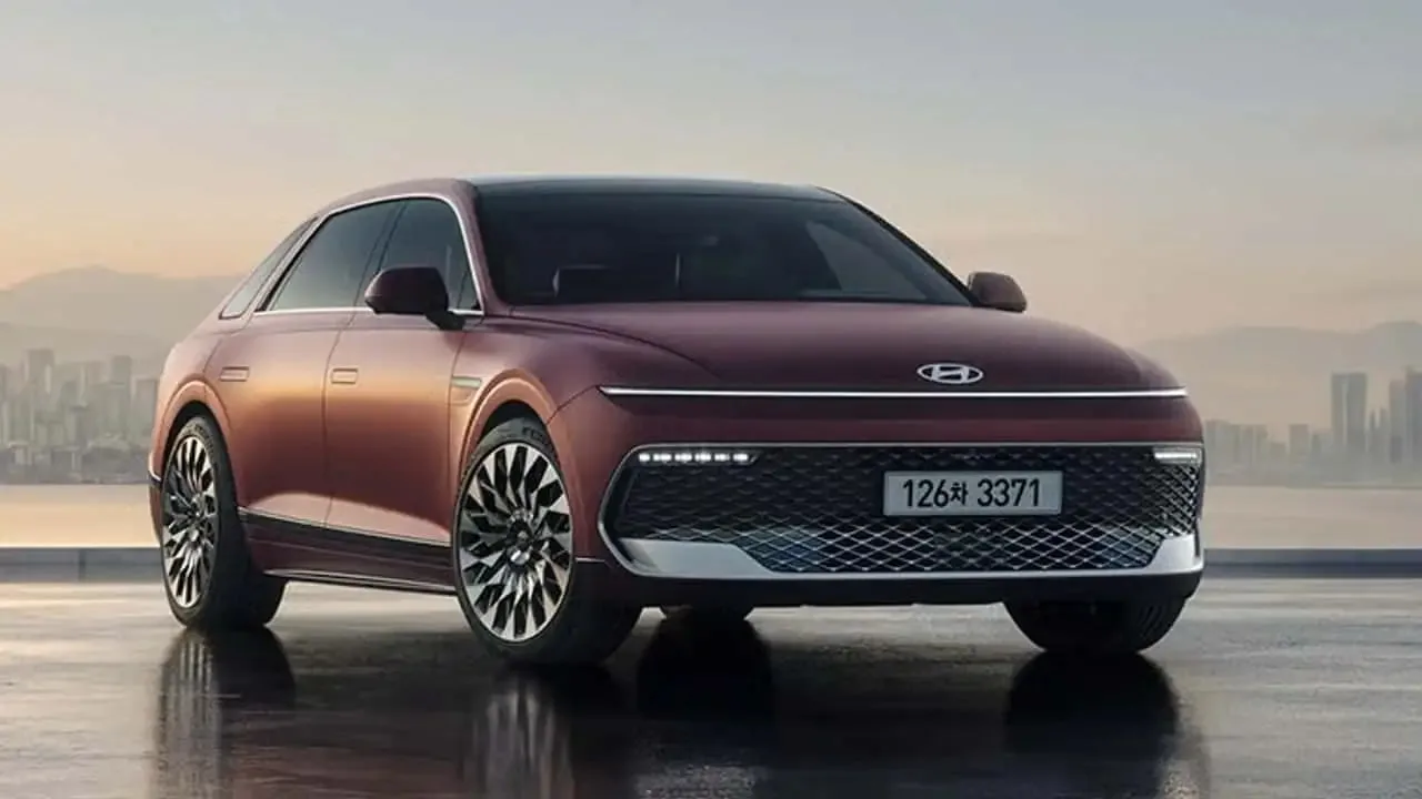 Hyundai показала первые фото обновленного Grandeur   Флагманский седан получил переработанный дизайн