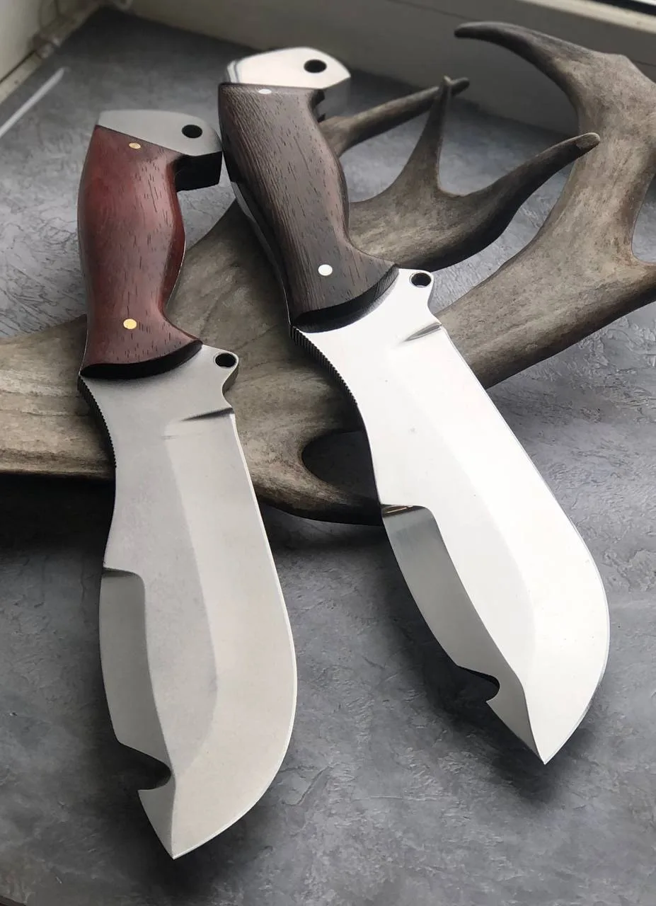 В наличии нож Гризли🔥

Мощный и брутальный нож для настоящих мужчин🔪

Сталь- х12мф
Клинок-190 мм
О