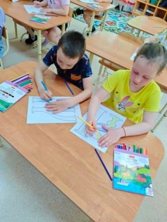 В подготовительной группе прошло занятие, посвященное Дню славянской письменности .
Состоялась интер