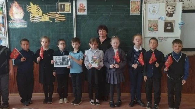 Орлята 2 класса ГБОУ ЛНР «КШ 13 имени воина-интернационалиста А. Мещерякова» провели итоговое заняти