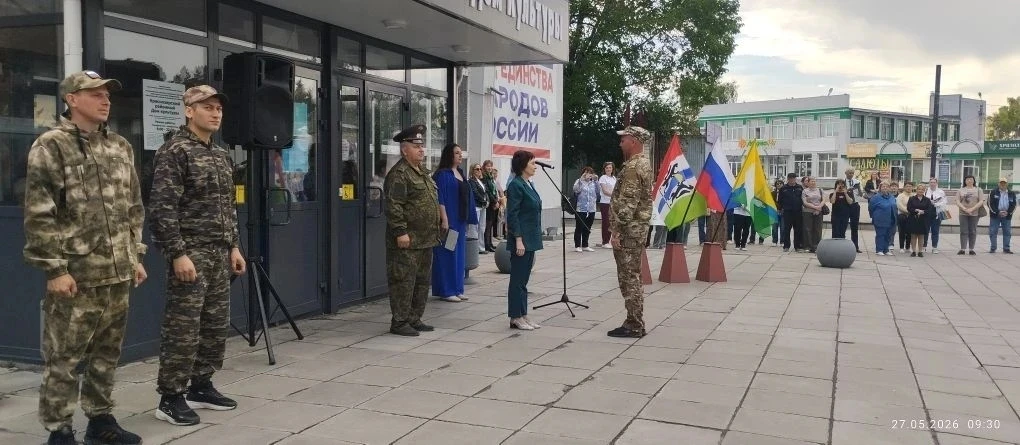 🇷🇺Сегодня на центральной площади р.п. Краснозёрское состоялось торжественное открытие...