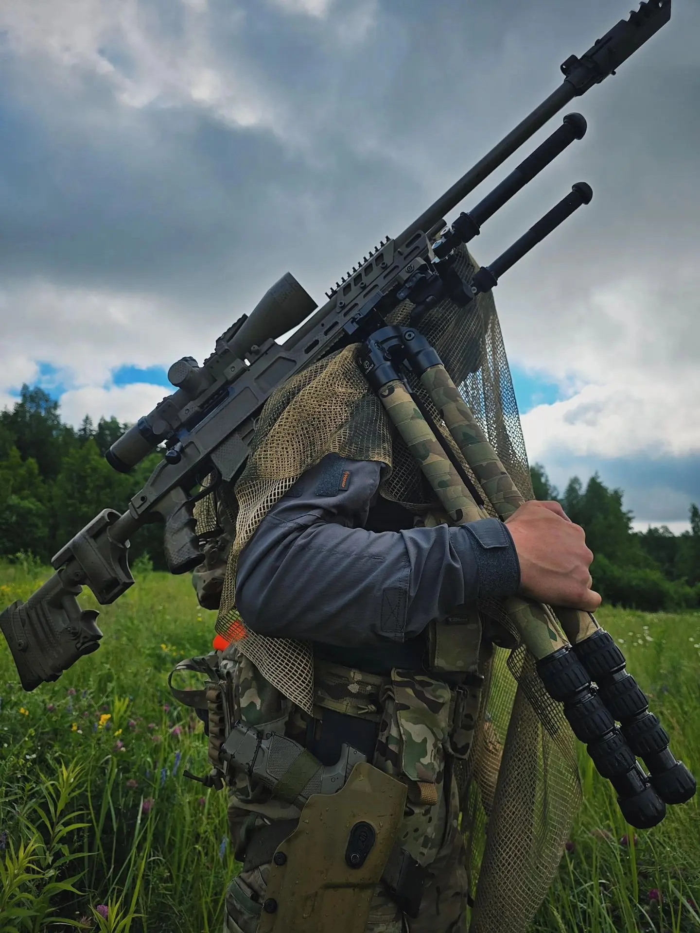 Красивый фотосет от в
Вечерний_Tiwaz 💪
————————————
Тактическая рубашка «Гражданин Про»