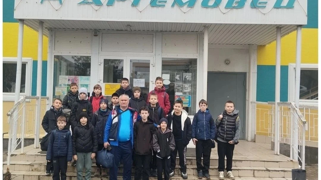🌟 Волейболисты Новочеркасска — в числе лучших!🌟 В Шахтах прошло открытое первенство по волейболу сре