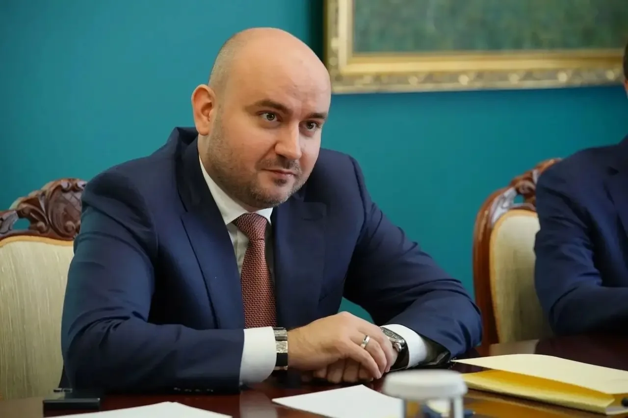 Сегодня день рождения у губернатора Самарской области Вячеслава Андреевича Федорищева.