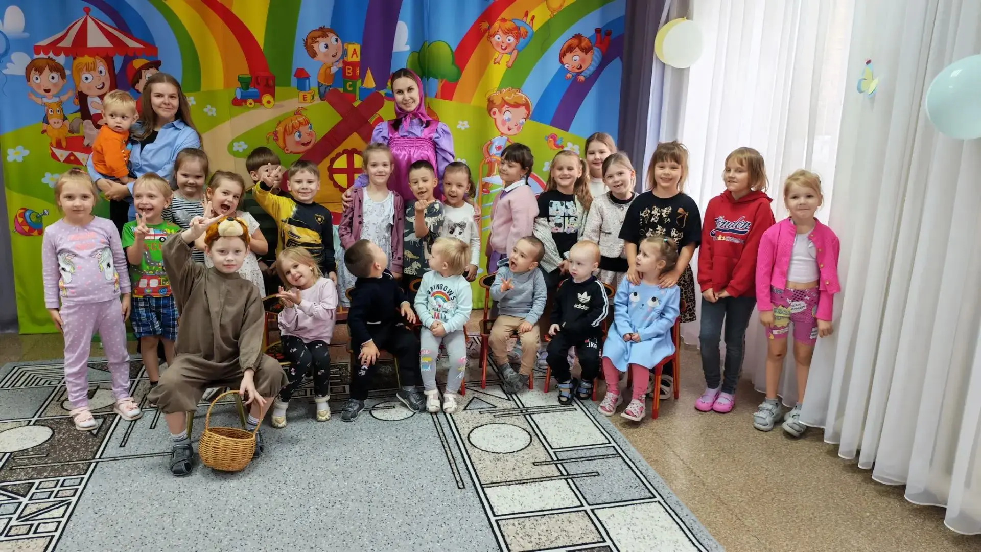 Три месяца летних позади- скорее мне их назови! Так начался сегодняшний праздник «До св...
