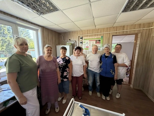 🚑👩 25 августа 2026 года осуществлен выезд специалистов ОБУЗ «Пристенская ЦРБ», входящ...