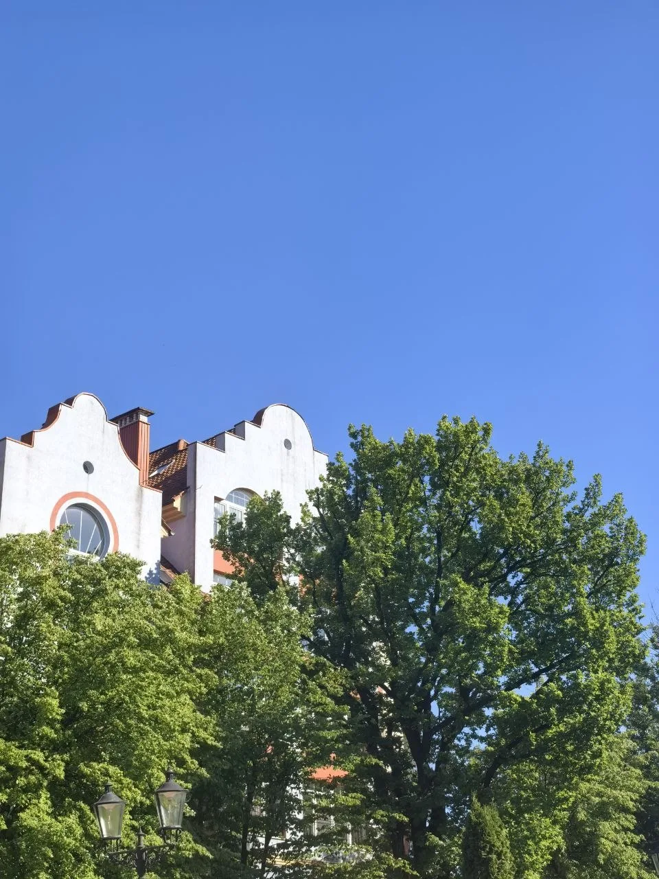 ☕ Доброе утро, гурьевчане!

⛅️ Сегодня будет тёплый и облачный день. 
Утром от +14 до +17;
Днём до +