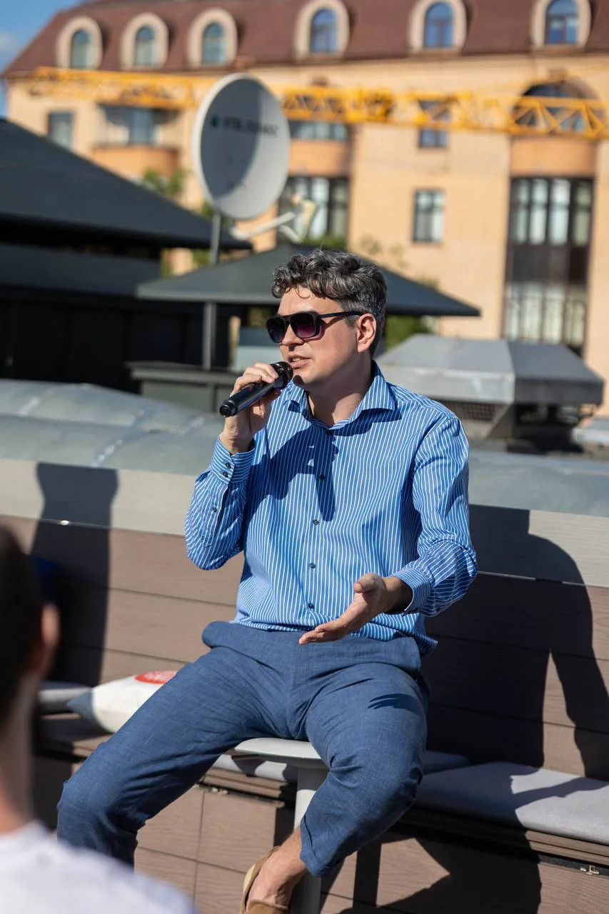 Выступление в бизнес-клубе «Бесславные предприниматели» 🎤