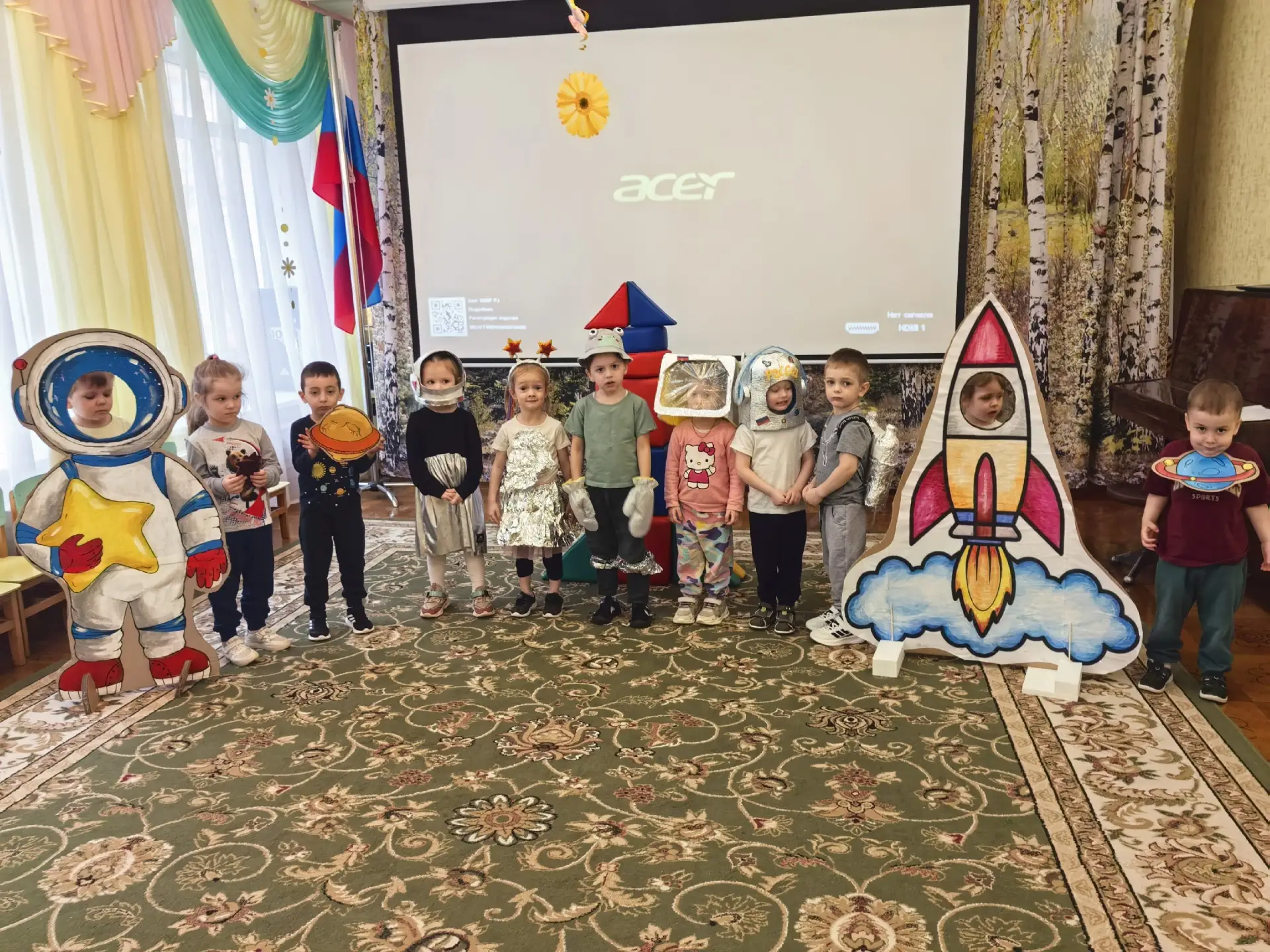 ⭐ «Путешествие в космос» совершили воспитанники младшей группы. После «космической» раз...