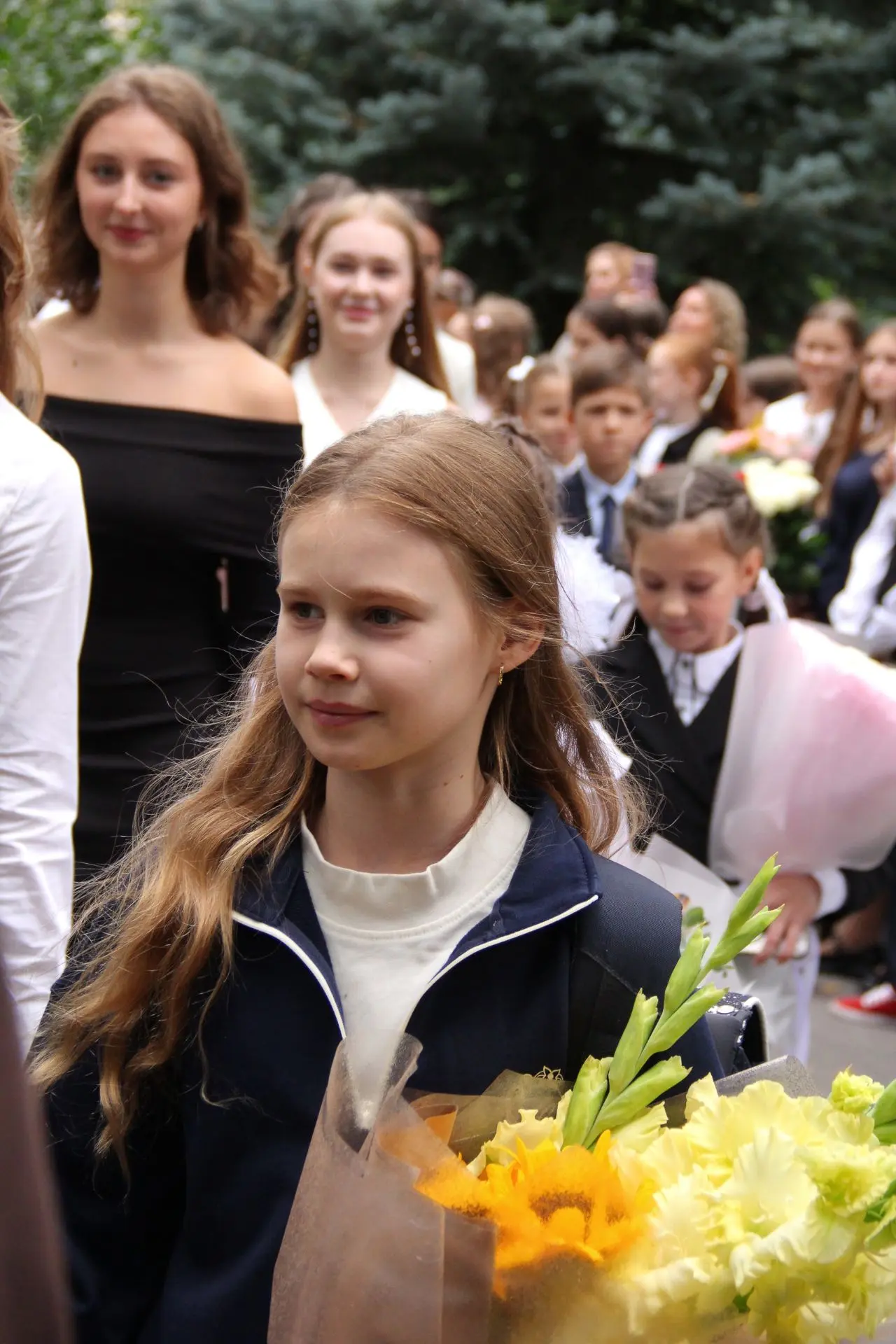 Яркие моменты Дня знаний уже в альбоме. https://vk.ru/album-216846702_311701074