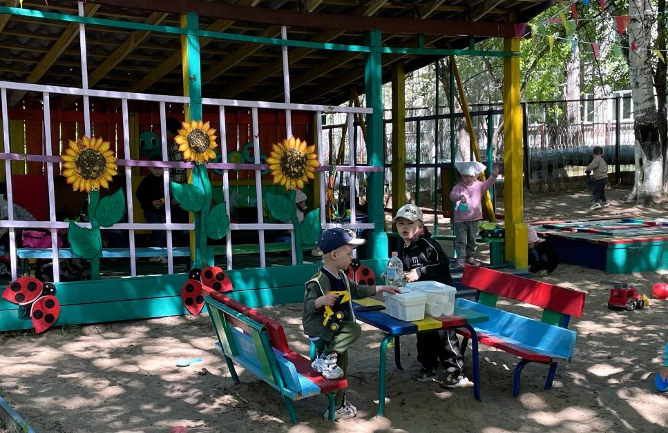 🌞👫Лето - прекрасная пора  для детей, когда они большую часть времени проводят на свежем воздухе. И