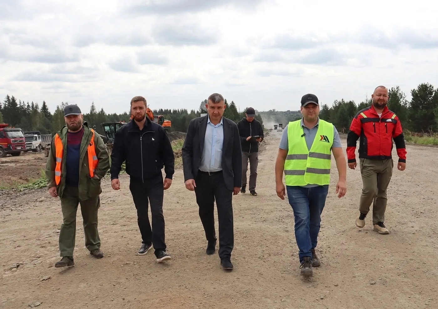 Три километра новой дороги в посёлок Басьяновский за 214 миллионов рублей