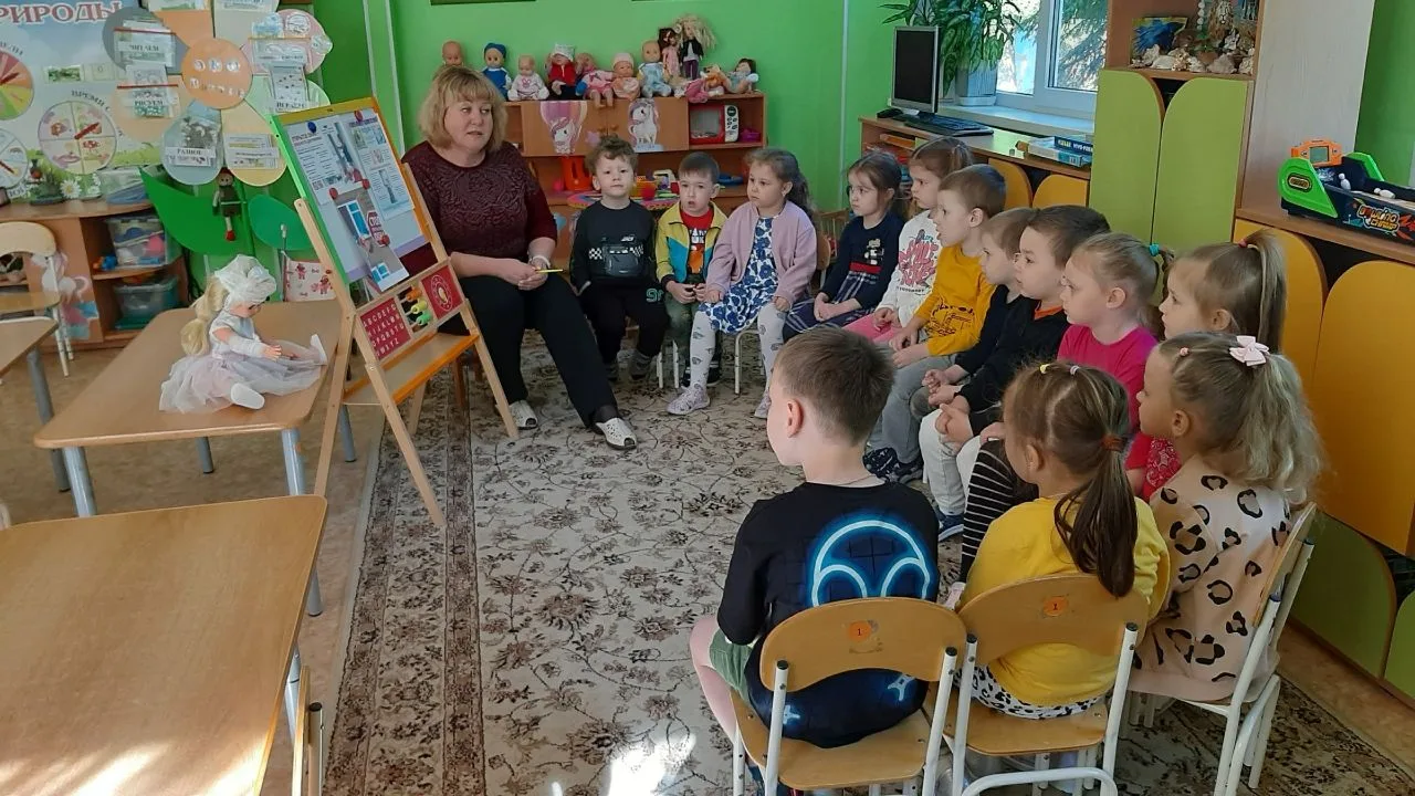 ⚠Осторожно, открытые окна! Важный урок безопасности в группе «Звёздочки»