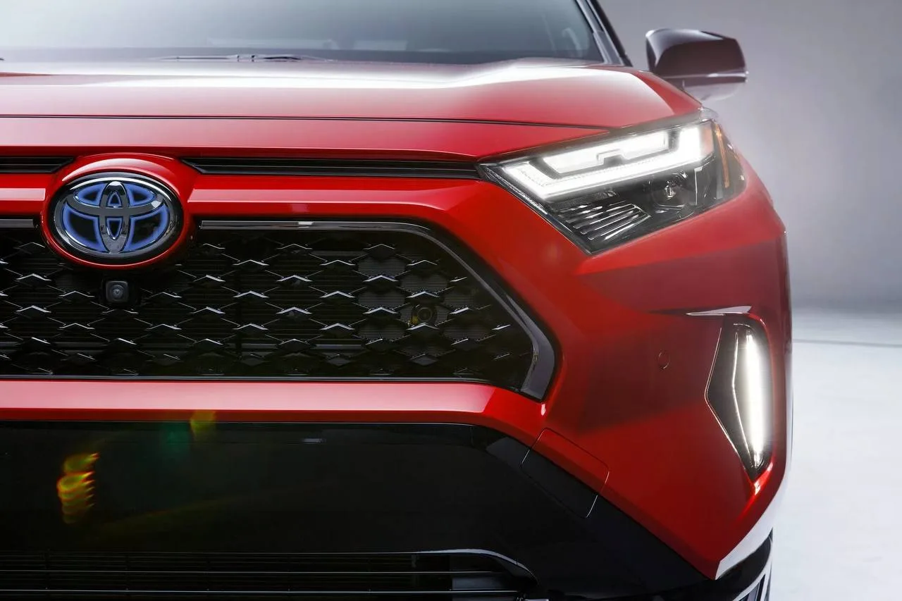 ❗️ Toyota подала иск, чтобы сохранить возможность вернуться в Россию