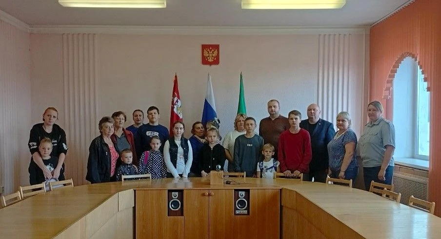 #СоберемРебенкаВШколу #СмоленскаяОбласть