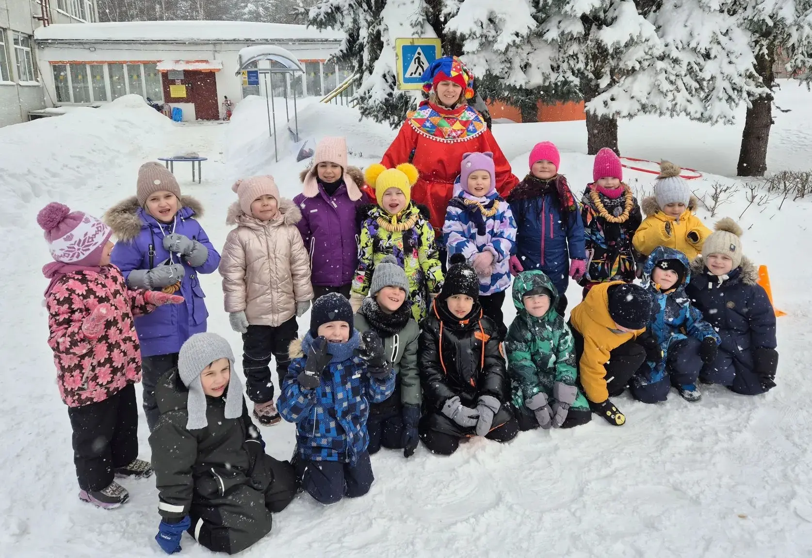 🥞Весёлый праздник "Масленица" проходил в #ДО_Родничок очень дружно целую неделю – с песнями, играми 